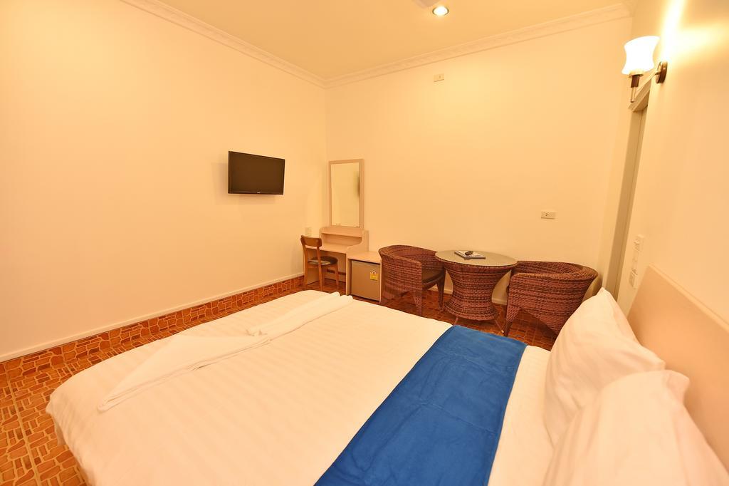 Rasdhoo Relax Inn Exterior photo